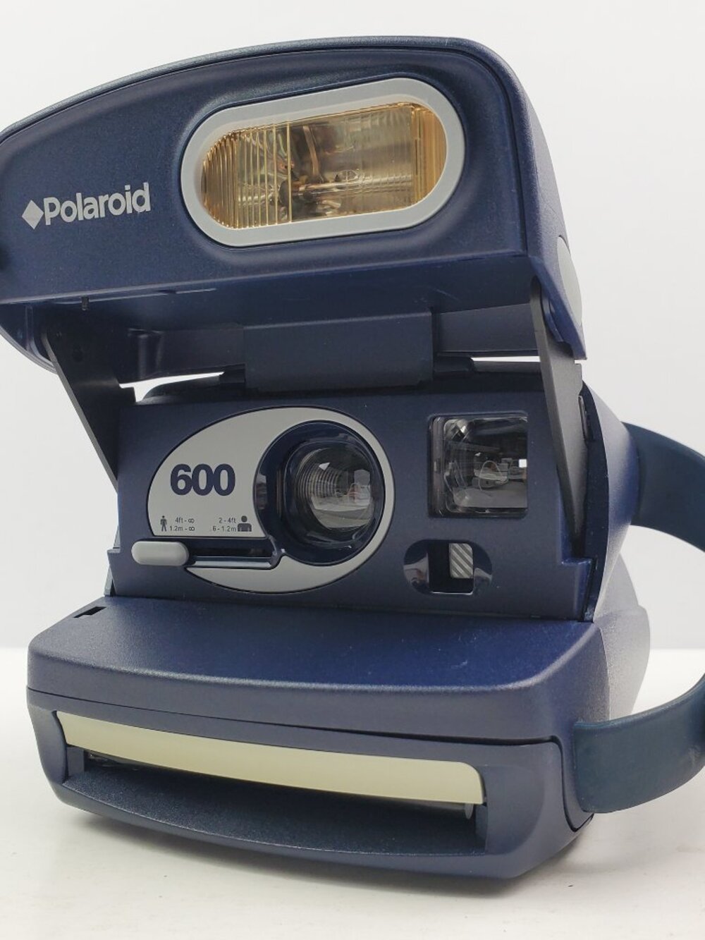 Polaroid 600 Vintage One Step Express Instant Film Camera Round Tested